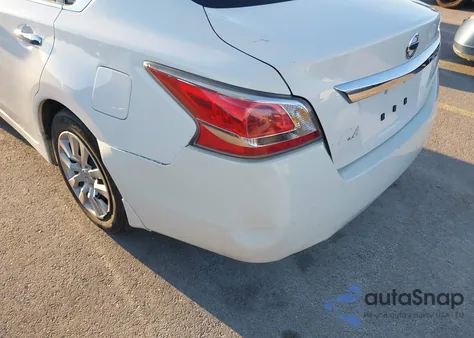 2015 Nissan Altima 2.5 S from USA, damaged, VIN 1N4AL3APXFC413260